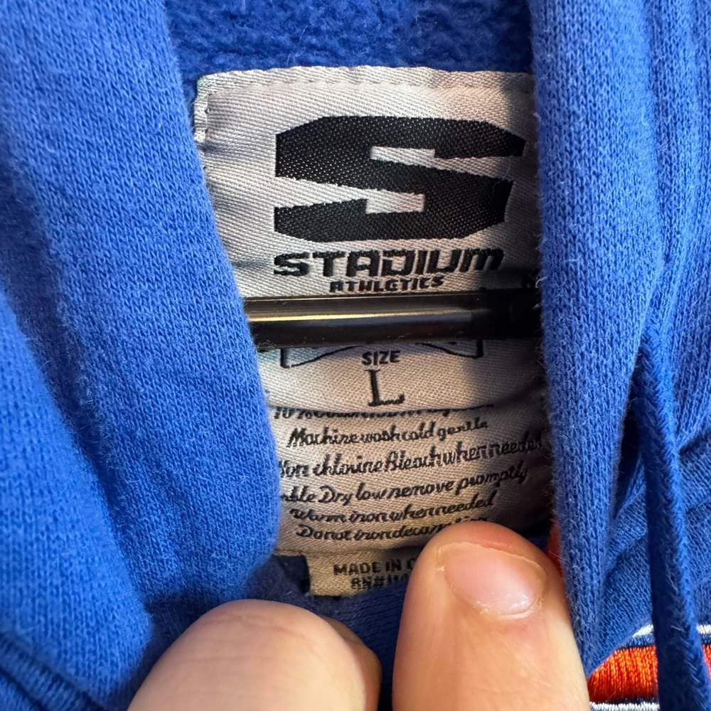 Boys large Florida Gators NCAA blue sweatshirt. Stadium Athletics. Gently Used - Picture 5 of 5